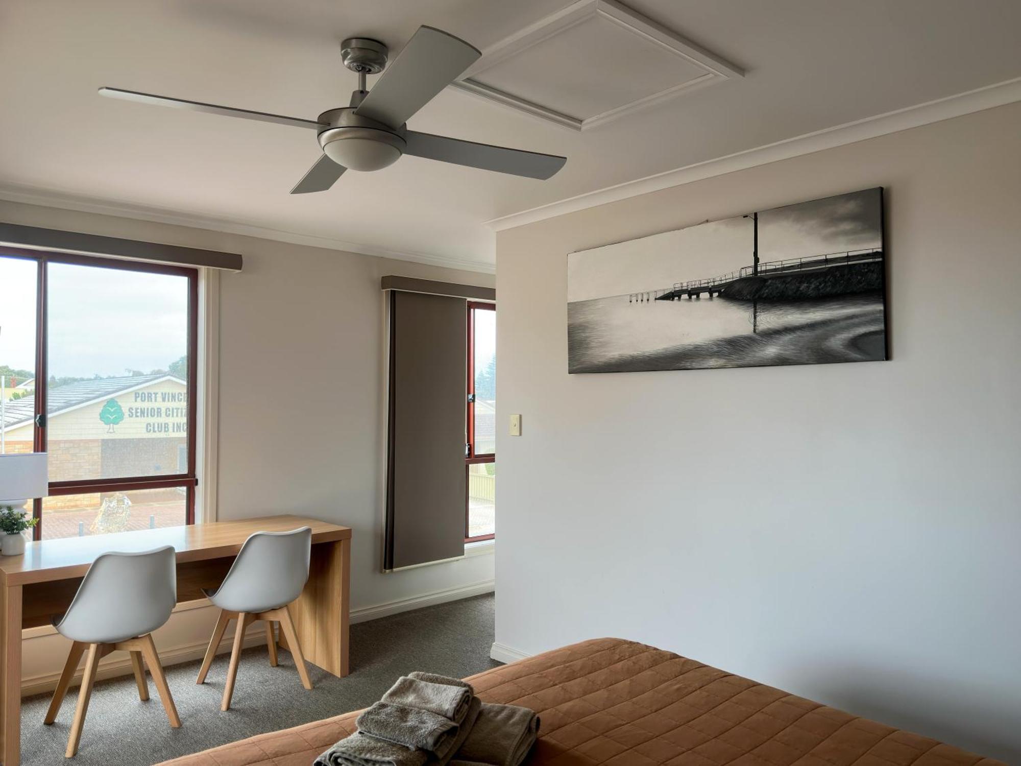 Port Vincent Motel & Apartments Εξωτερικό φωτογραφία